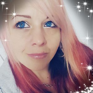 Meet your Posher, Deanna